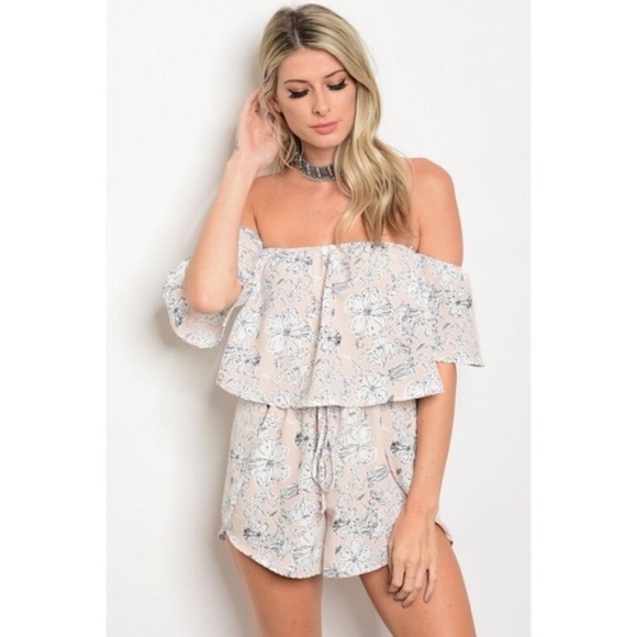 Pants - 💥LAST ONE💥 Peach floral romper